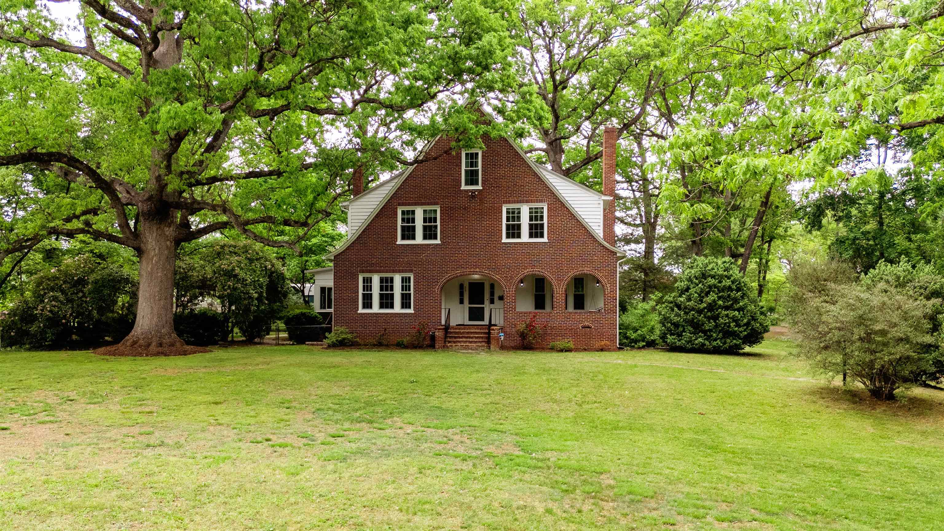 557 S ELLISON LN, WAYNESBORO, Virginia 22980, 3 Bedrooms Bedrooms, ,2 BathroomsBathrooms,Residential,557 S ELLISON LN,676872 MLS # 676872