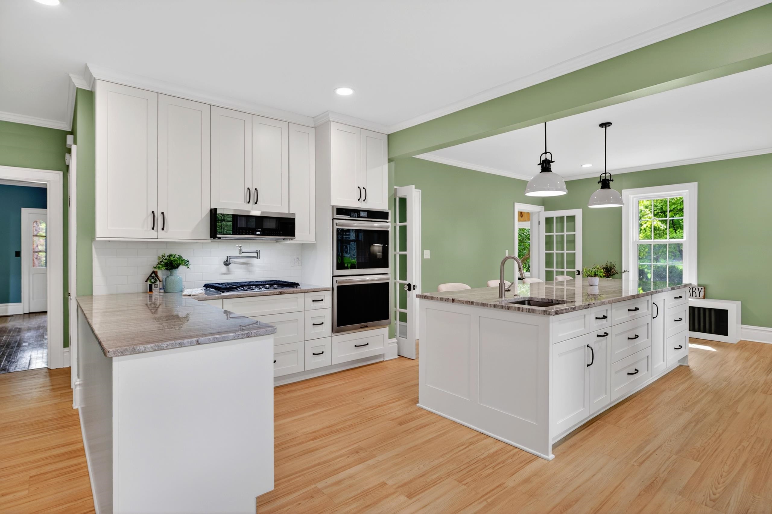 557 S ELLISON LN, WAYNESBORO, Virginia 22980, 3 Bedrooms Bedrooms, ,2 BathroomsBathrooms,Residential,557 S ELLISON LN,676872 MLS # 676872