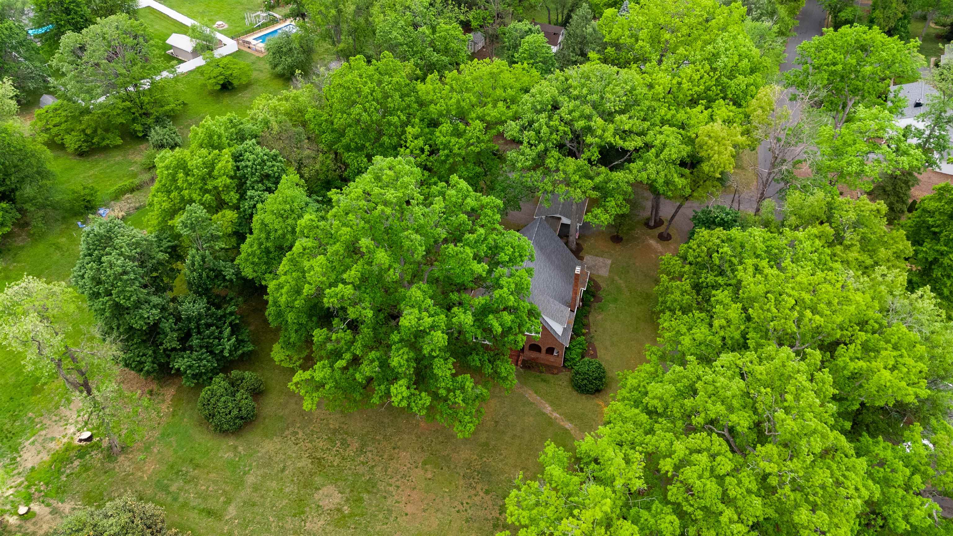 557 S ELLISON LN, WAYNESBORO, Virginia 22980, 3 Bedrooms Bedrooms, ,2 BathroomsBathrooms,Residential,557 S ELLISON LN,676872 MLS # 676872