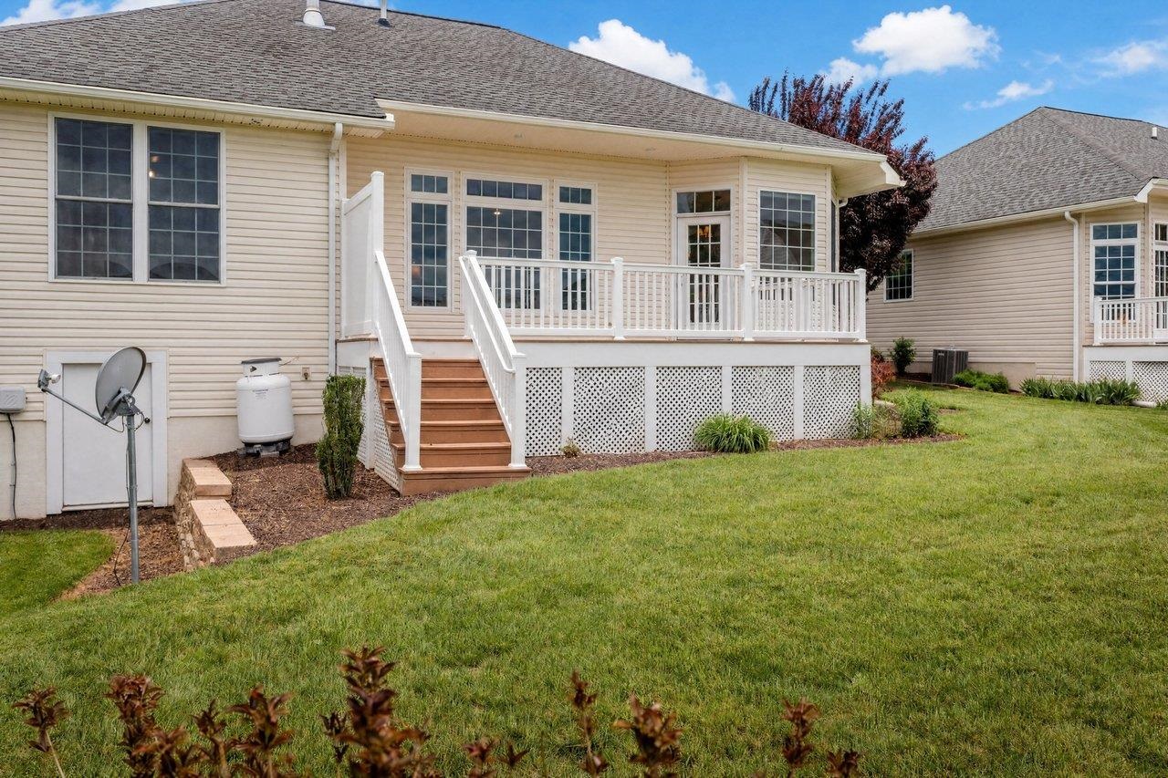675 COLTSFOOT LN, MCGAHEYSVILLE, Virginia 22840, 3 Bedrooms Bedrooms, ,2 BathroomsBathrooms,Residential,675 COLTSFOOT LN,676873 MLS # 676873