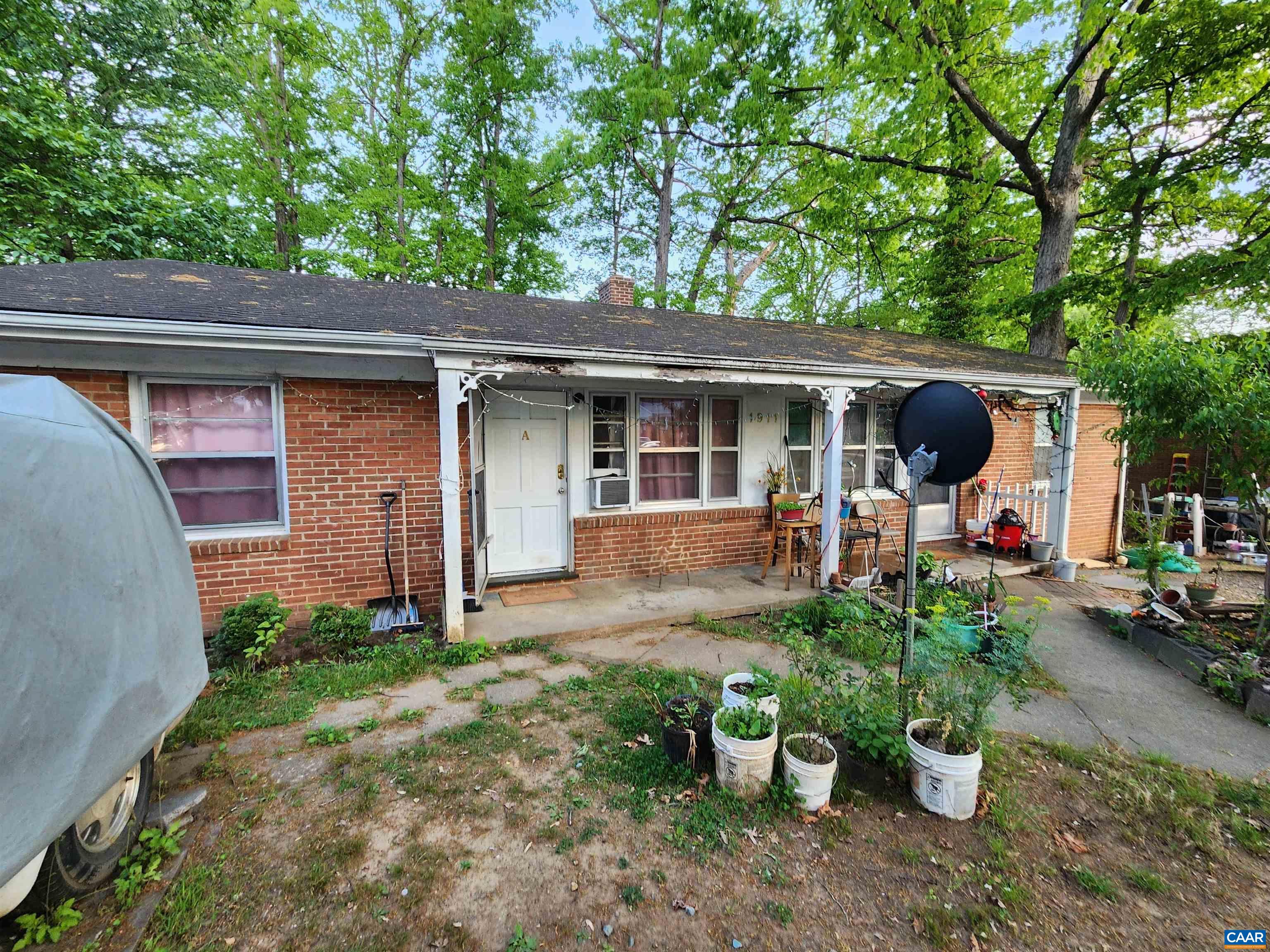 1911 CEDAR HILL RD, CHARLOTTESVILLE, Virginia 22901, ,Residential,1911 CEDAR HILL RD,676898 MLS # 676898