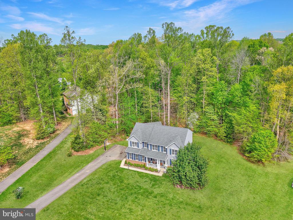 10028 WILLOW RIDGE WAY, SPOTSYLVANIA, Virginia 22553, 5 Bedrooms Bedrooms, ,4 BathroomsBathrooms,Residential,10028 WILLOW RIDGE WAY,VASP2040834 MLS # VASP2040834