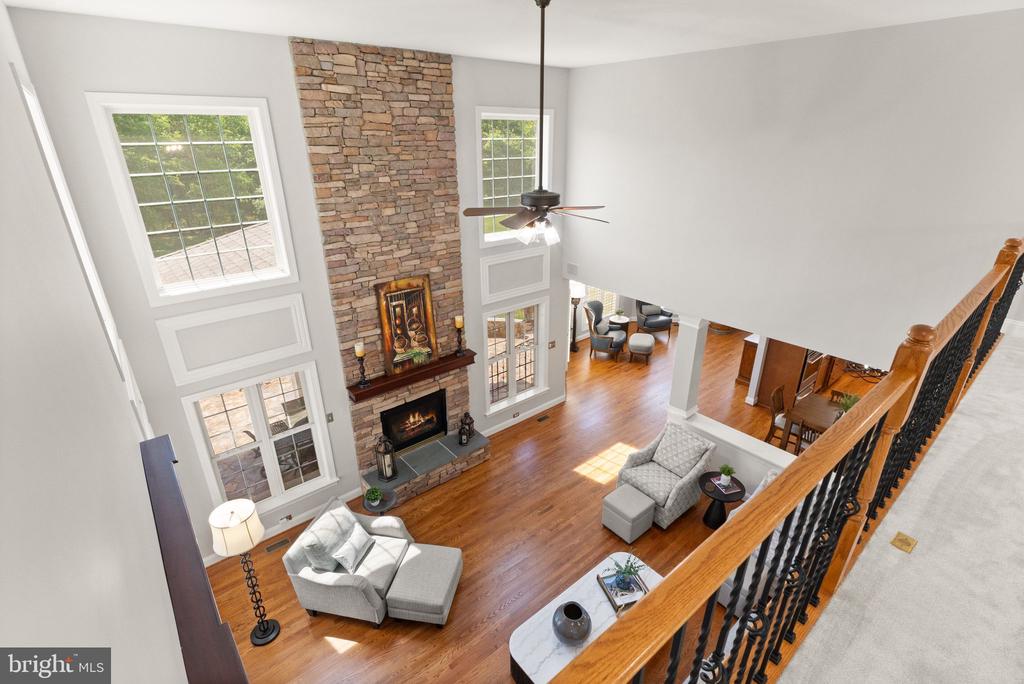 6962 EMMA CT, WARRENTON, Virginia 20187, 5 Bedrooms Bedrooms, ,4 BathroomsBathrooms,Residential,6962 EMMA CT,VAFQ2021620 MLS # VAFQ2021620