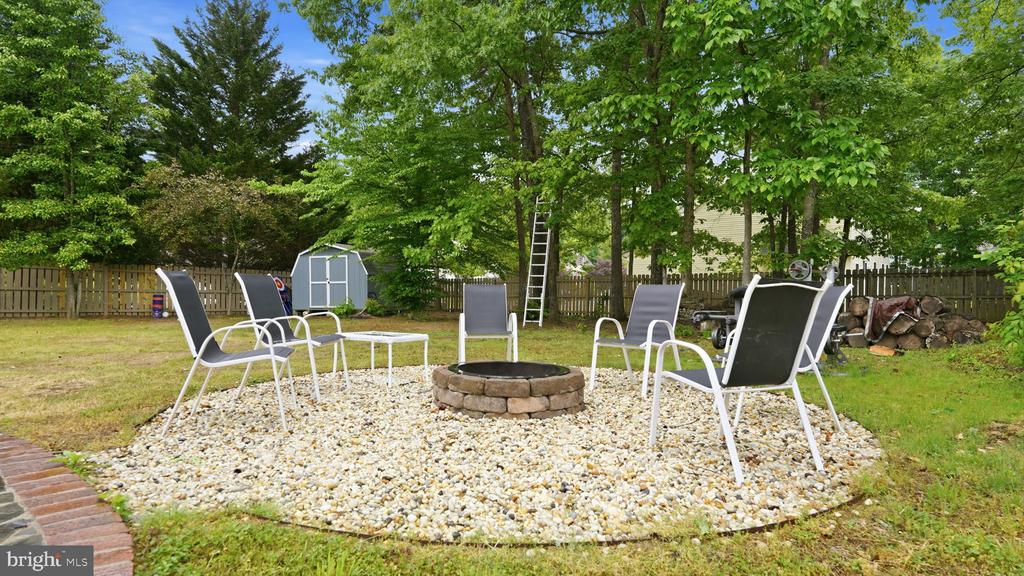3900 N ANDOVER LN, FREDERICKSBURG, Virginia 22408, 4 Bedrooms Bedrooms, ,3 BathroomsBathrooms,Residential,3900 N ANDOVER LN,VASP2041164 MLS # VASP2041164