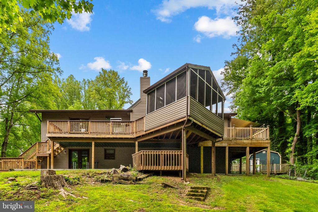5662 LINDEN CT, WARRENTON, Virginia 20187, 4 Bedrooms Bedrooms, ,4 BathroomsBathrooms,Residential,5662 LINDEN CT,VAFQ2021744 MLS # VAFQ2021744
