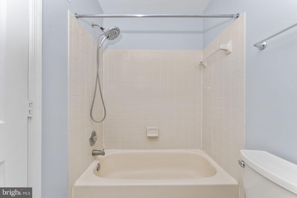 11902 PLANTATION DR, SPOTSYLVANIA, Virginia 22551, 4 Bedrooms Bedrooms, ,3 BathroomsBathrooms,Residential,11902 PLANTATION DR,VASP2041468 MLS # VASP2041468