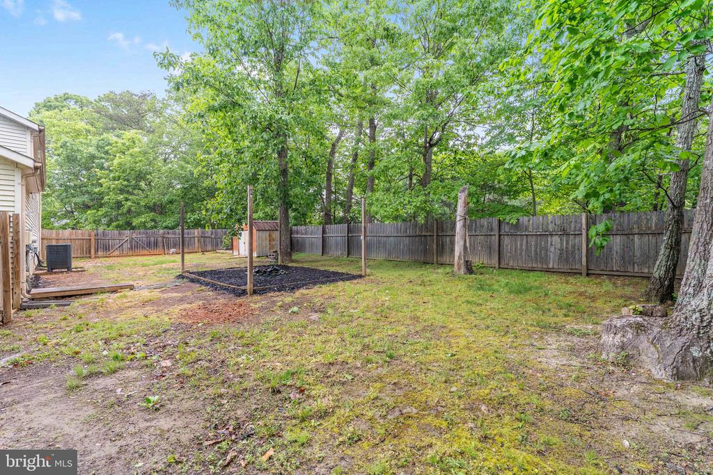 11902 PLANTATION DR, SPOTSYLVANIA, Virginia 22551, 4 Bedrooms Bedrooms, ,3 BathroomsBathrooms,Residential,11902 PLANTATION DR,VASP2041468 MLS # VASP2041468
