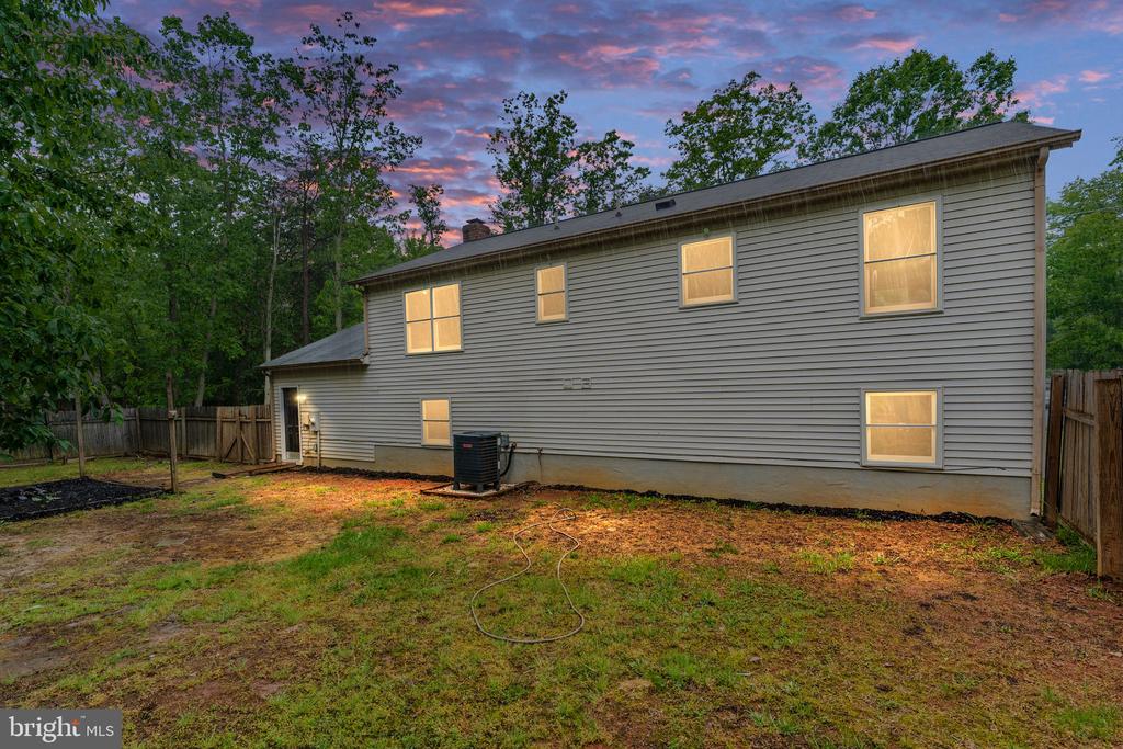 11902 PLANTATION DR, SPOTSYLVANIA, Virginia 22551, 4 Bedrooms Bedrooms, ,3 BathroomsBathrooms,Residential,11902 PLANTATION DR,VASP2041468 MLS # VASP2041468