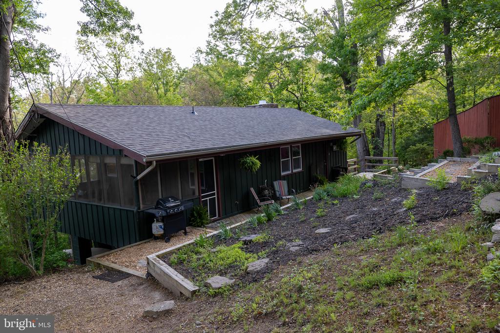187 MOUNTAIN VIEW DR, LURAY, Virginia 22835, 1 Bedroom Bedrooms, ,1 BathroomBathrooms,Residential,187 MOUNTAIN VIEW DR,VAPA2006362 MLS # VAPA2006362