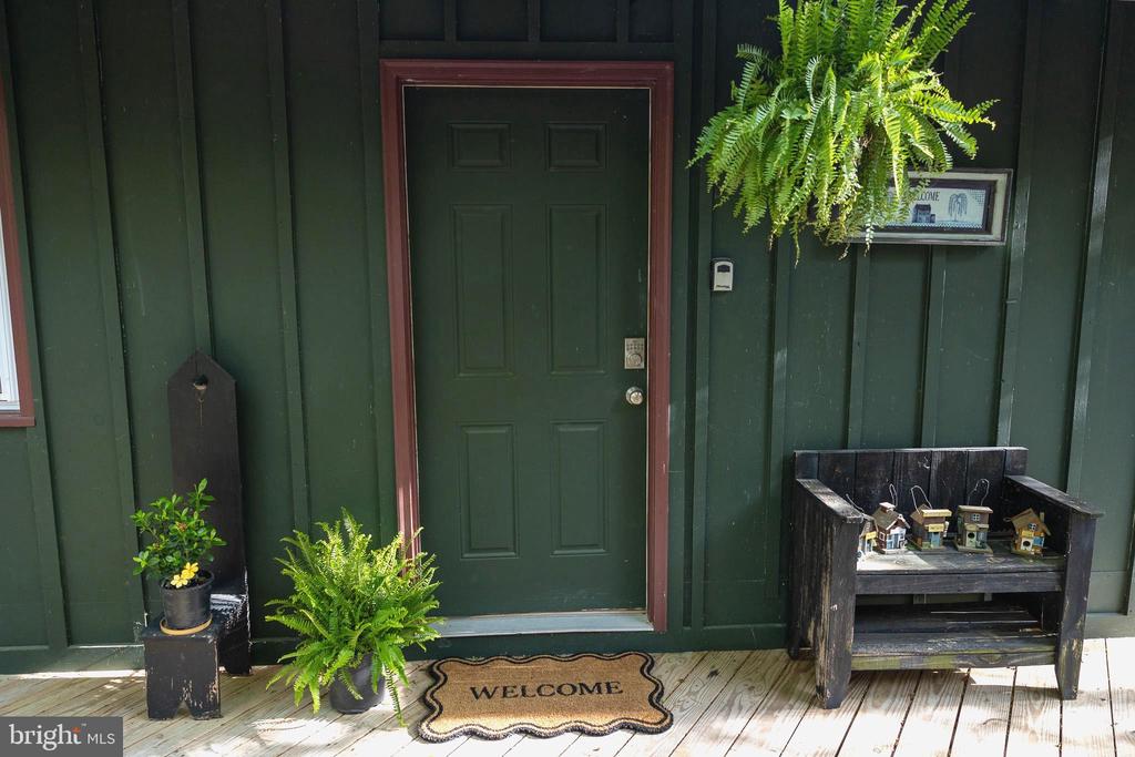 187 MOUNTAIN VIEW DR, LURAY, Virginia 22835, 1 Bedroom Bedrooms, ,1 BathroomBathrooms,Residential,187 MOUNTAIN VIEW DR,VAPA2006362 MLS # VAPA2006362