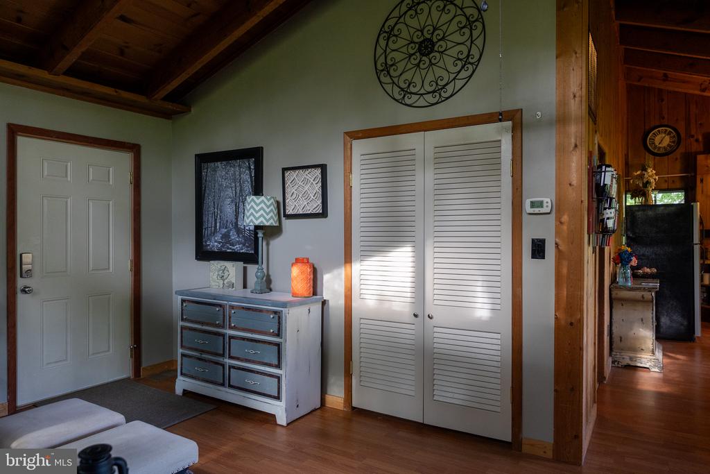 187 MOUNTAIN VIEW DR, LURAY, Virginia 22835, 1 Bedroom Bedrooms, ,1 BathroomBathrooms,Residential,187 MOUNTAIN VIEW DR,VAPA2006362 MLS # VAPA2006362