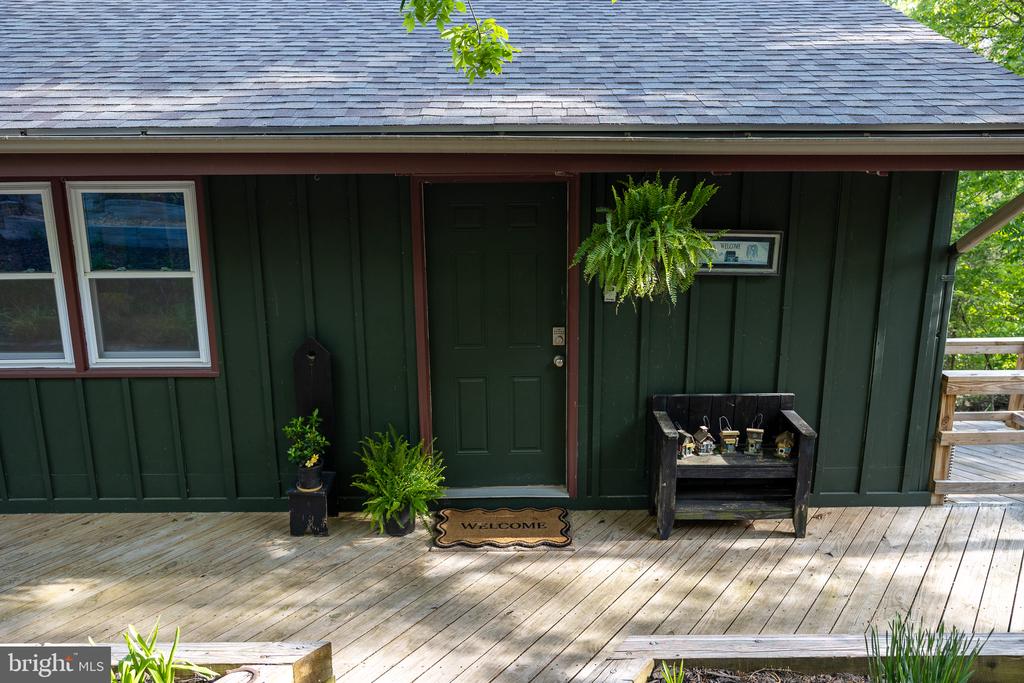 187 MOUNTAIN VIEW DR, LURAY, Virginia 22835, 1 Bedroom Bedrooms, ,1 BathroomBathrooms,Residential,187 MOUNTAIN VIEW DR,VAPA2006362 MLS # VAPA2006362