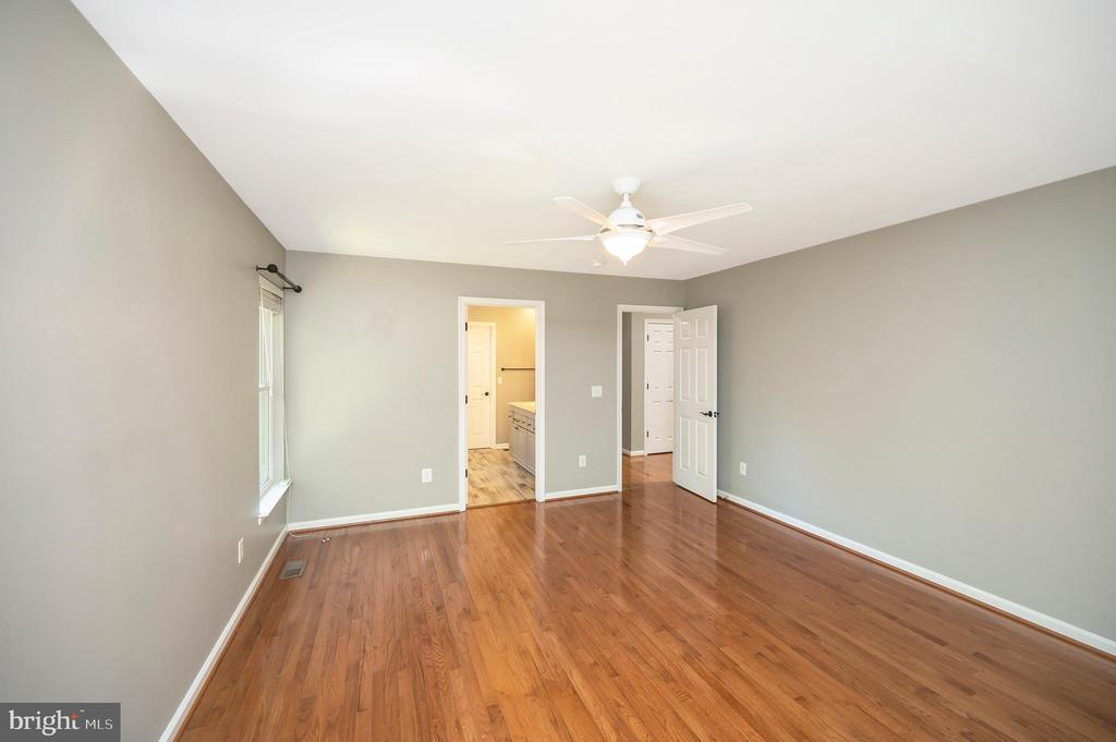 801 EASTOVER PKWY, LOCUST GROVE, Virginia 22508, 3 Bedrooms Bedrooms, ,3 BathroomsBathrooms,Residential,801 EASTOVER PKWY,VAOR2013796 MLS # VAOR2013796