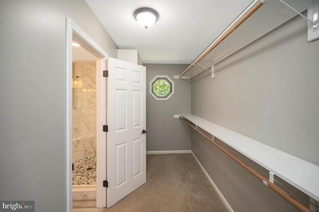 801 EASTOVER PKWY, LOCUST GROVE, Virginia 22508, 3 Bedrooms Bedrooms, ,3 BathroomsBathrooms,Residential,801 EASTOVER PKWY,VAOR2013796 MLS # VAOR2013796
