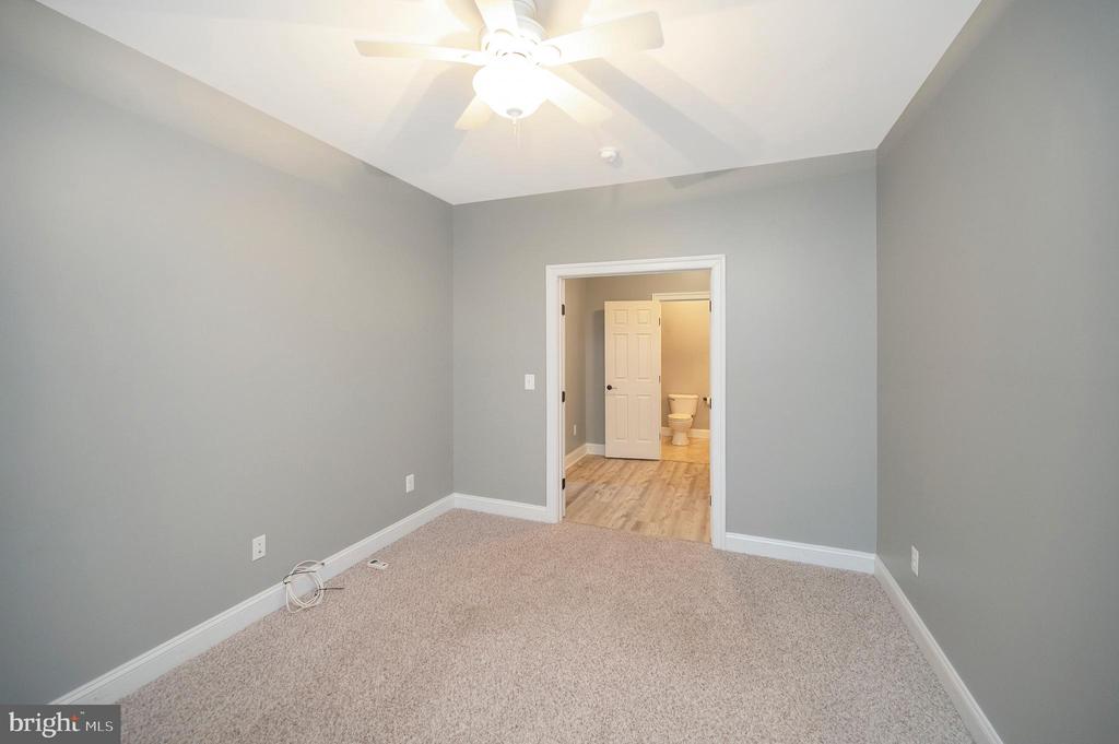 801 EASTOVER PKWY, LOCUST GROVE, Virginia 22508, 3 Bedrooms Bedrooms, ,3 BathroomsBathrooms,Residential,801 EASTOVER PKWY,VAOR2013796 MLS # VAOR2013796