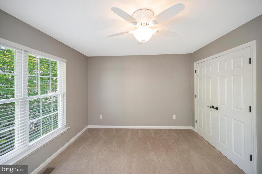 801 EASTOVER PKWY, LOCUST GROVE, Virginia 22508, 3 Bedrooms Bedrooms, ,3 BathroomsBathrooms,Residential,801 EASTOVER PKWY,VAOR2013796 MLS # VAOR2013796