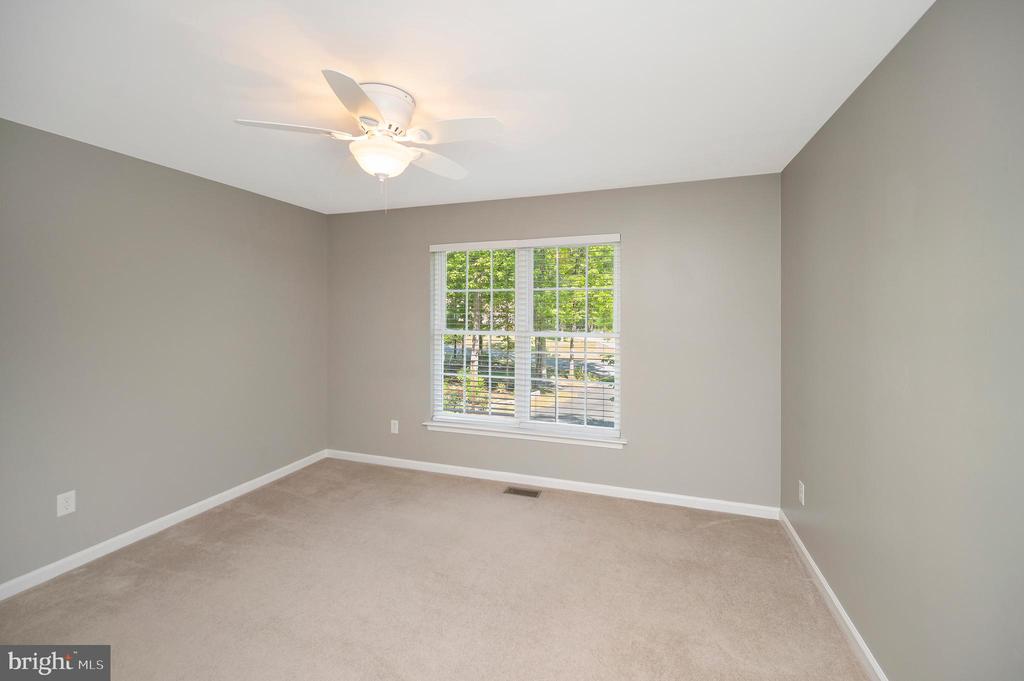 801 EASTOVER PKWY, LOCUST GROVE, Virginia 22508, 3 Bedrooms Bedrooms, ,3 BathroomsBathrooms,Residential,801 EASTOVER PKWY,VAOR2013796 MLS # VAOR2013796