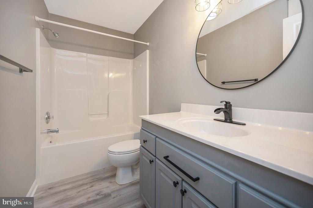801 EASTOVER PKWY, LOCUST GROVE, Virginia 22508, 3 Bedrooms Bedrooms, ,3 BathroomsBathrooms,Residential,801 EASTOVER PKWY,VAOR2013796 MLS # VAOR2013796