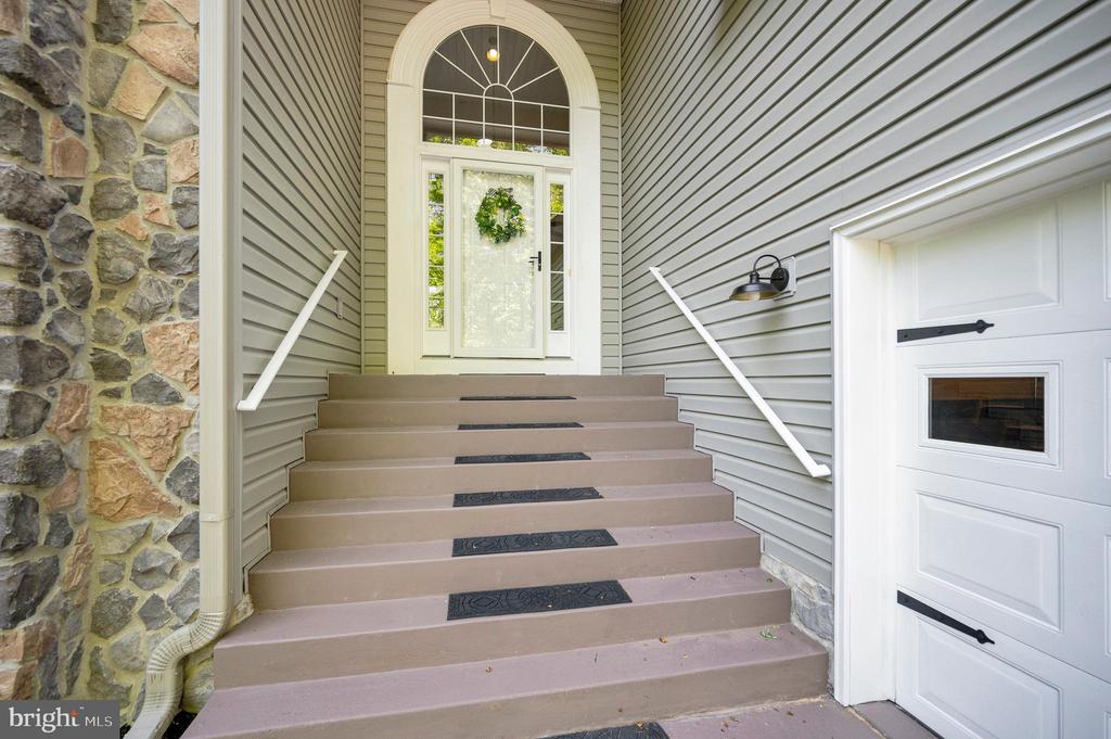 801 EASTOVER PKWY, LOCUST GROVE, Virginia 22508, 3 Bedrooms Bedrooms, ,3 BathroomsBathrooms,Residential,801 EASTOVER PKWY,VAOR2013796 MLS # VAOR2013796