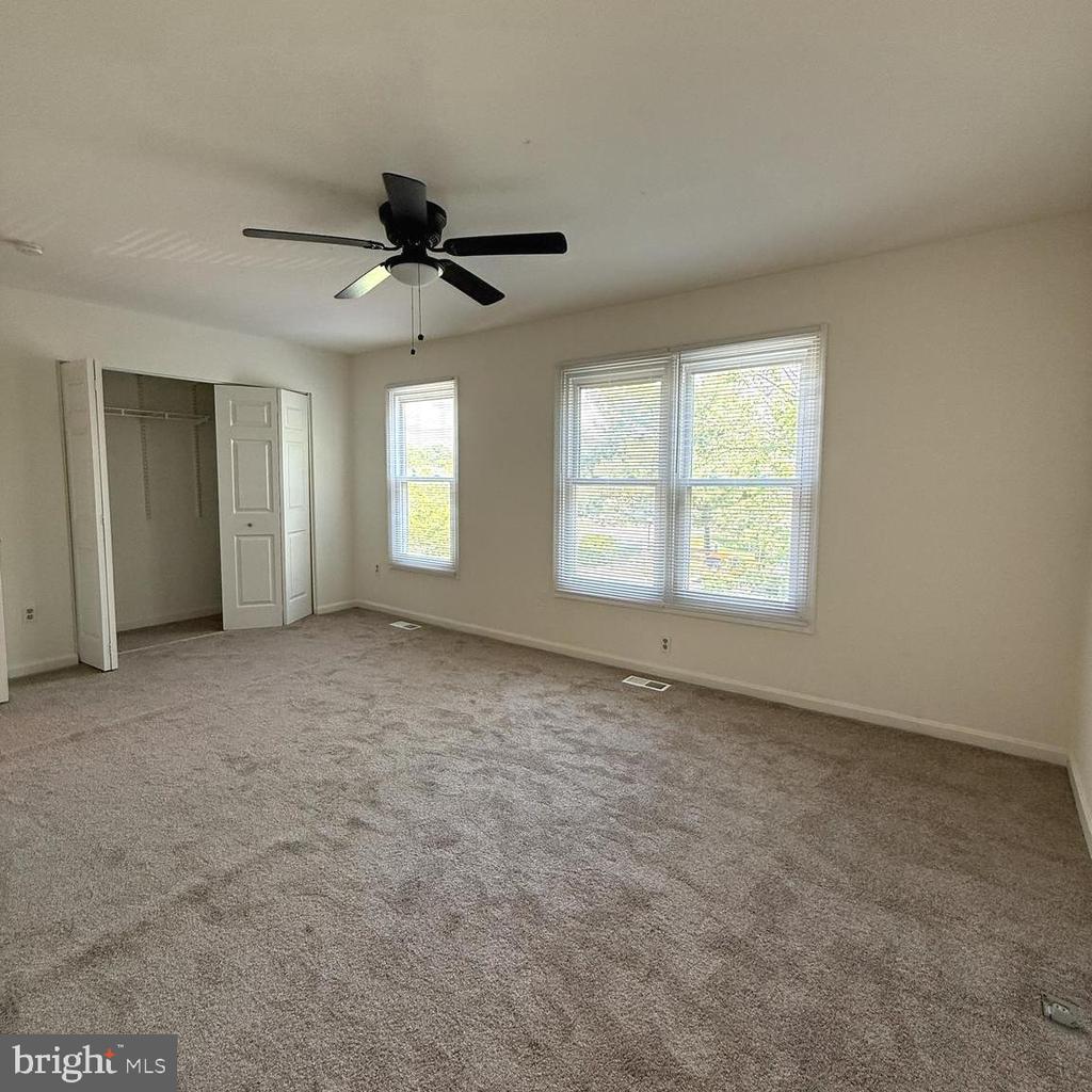 10740 BRICE CT, FREDERICKSBURG, Virginia 22407, 4 Bedrooms Bedrooms, ,3 BathroomsBathrooms,Residential,BALLANTRAYE,10740 BRICE CT,VASP2041204 MLS # VASP2041204