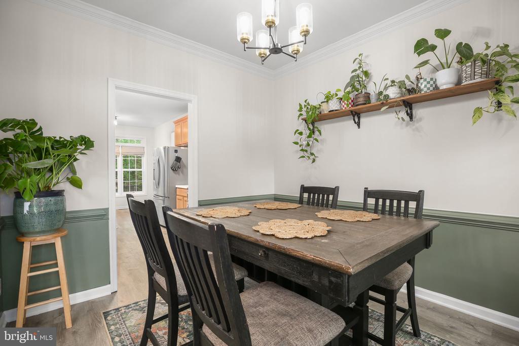 1472 MORRIS POND DR, LOCUST GROVE, Virginia 22508, 5 Bedrooms Bedrooms, ,3 BathroomsBathrooms,Residential,1472 MORRIS POND DR,VAOR2014078 MLS # VAOR2014078