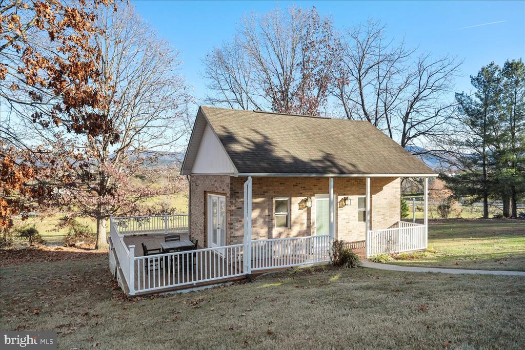 50 COTTAGE DR, LURAY, Virginia 22835, 5 Bedrooms Bedrooms, ,4 BathroomsBathrooms,Residential,50 COTTAGE DR,VAPA2006428 MLS # VAPA2006428 50 COTTAGE DR, LURAY, Virginia 22835, 5 Bedrooms Bedrooms, ,4 BathroomsBathrooms,Residential,50 COTTAGE DR,VAPA2006428 MLS # VAPA2006428