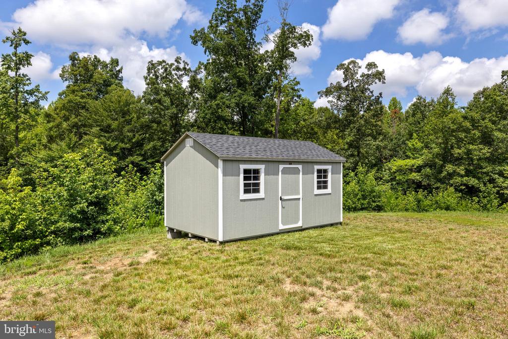 5018 BIRCH LEAF CIR, FREDERICKSBURG, Virginia 22407, ,Residential,5018 BIRCH LEAF CIR,VASP2041602 MLS # VASP2041602