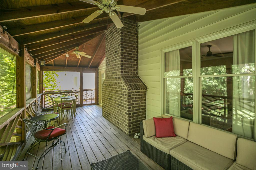 10102 BLANDFIELD LN, FREDERICKSBURG, Virginia 22408, 4 Bedrooms Bedrooms, ,4 BathroomsBathrooms,Residential,THE GREENS AT LEE'S HILL,10102 BLANDFIELD LN,VASP2041608 MLS # VASP2041608