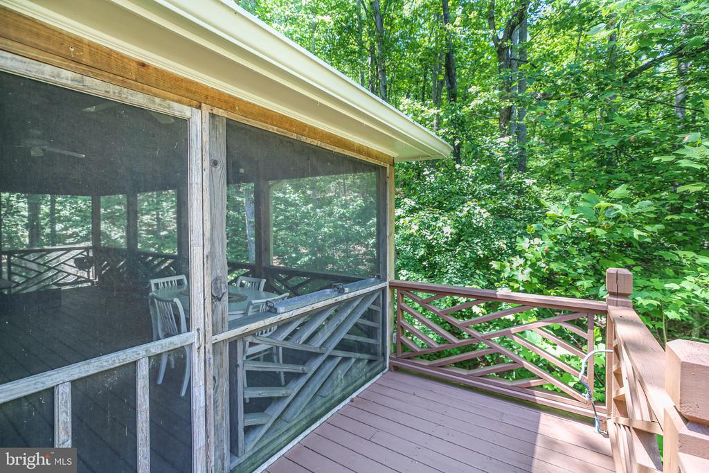 10102 BLANDFIELD LN, FREDERICKSBURG, Virginia 22408, 4 Bedrooms Bedrooms, ,4 BathroomsBathrooms,Residential,THE GREENS AT LEE'S HILL,10102 BLANDFIELD LN,VASP2041608 MLS # VASP2041608