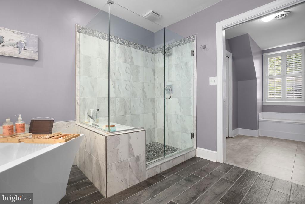 10102 BLANDFIELD LN, FREDERICKSBURG, Virginia 22408, 4 Bedrooms Bedrooms, ,4 BathroomsBathrooms,Residential,THE GREENS AT LEE'S HILL,10102 BLANDFIELD LN,VASP2041608 MLS # VASP2041608