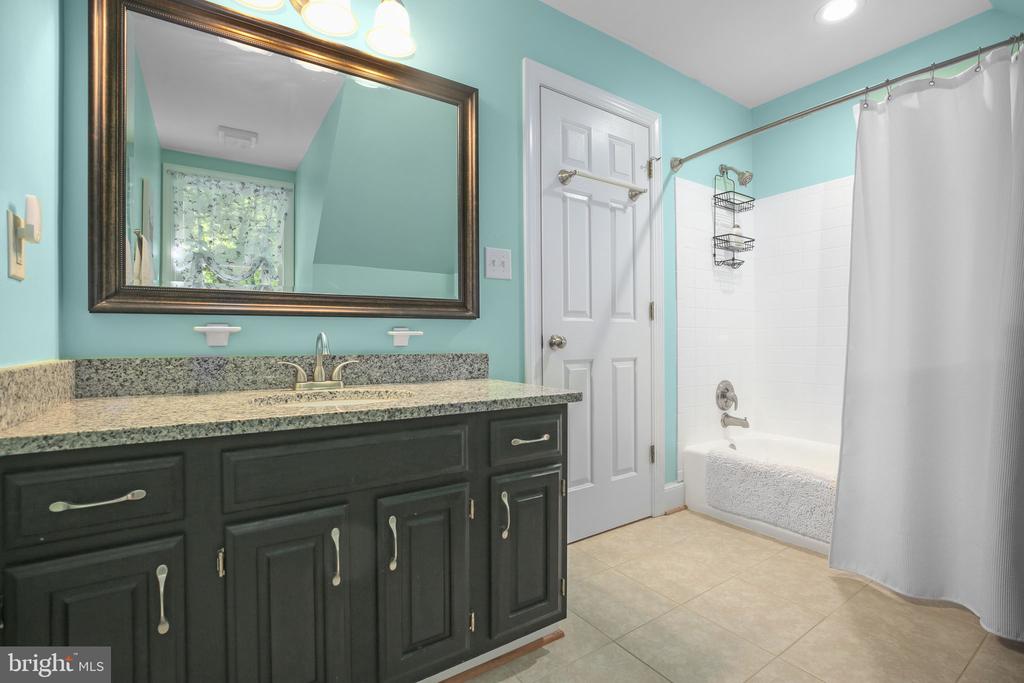 10102 BLANDFIELD LN, FREDERICKSBURG, Virginia 22408, 4 Bedrooms Bedrooms, ,4 BathroomsBathrooms,Residential,THE GREENS AT LEE'S HILL,10102 BLANDFIELD LN,VASP2041608 MLS # VASP2041608