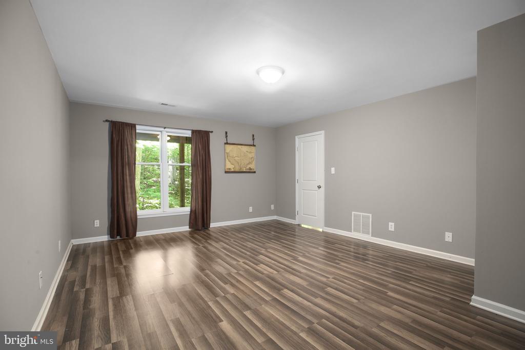 10102 BLANDFIELD LN, FREDERICKSBURG, Virginia 22408, 4 Bedrooms Bedrooms, ,4 BathroomsBathrooms,Residential,THE GREENS AT LEE'S HILL,10102 BLANDFIELD LN,VASP2041608 MLS # VASP2041608