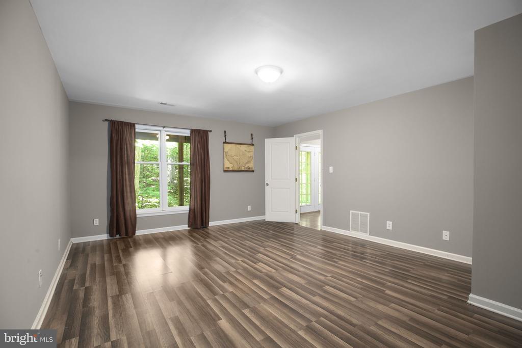 10102 BLANDFIELD LN, FREDERICKSBURG, Virginia 22408, 4 Bedrooms Bedrooms, ,4 BathroomsBathrooms,Residential,THE GREENS AT LEE'S HILL,10102 BLANDFIELD LN,VASP2041608 MLS # VASP2041608