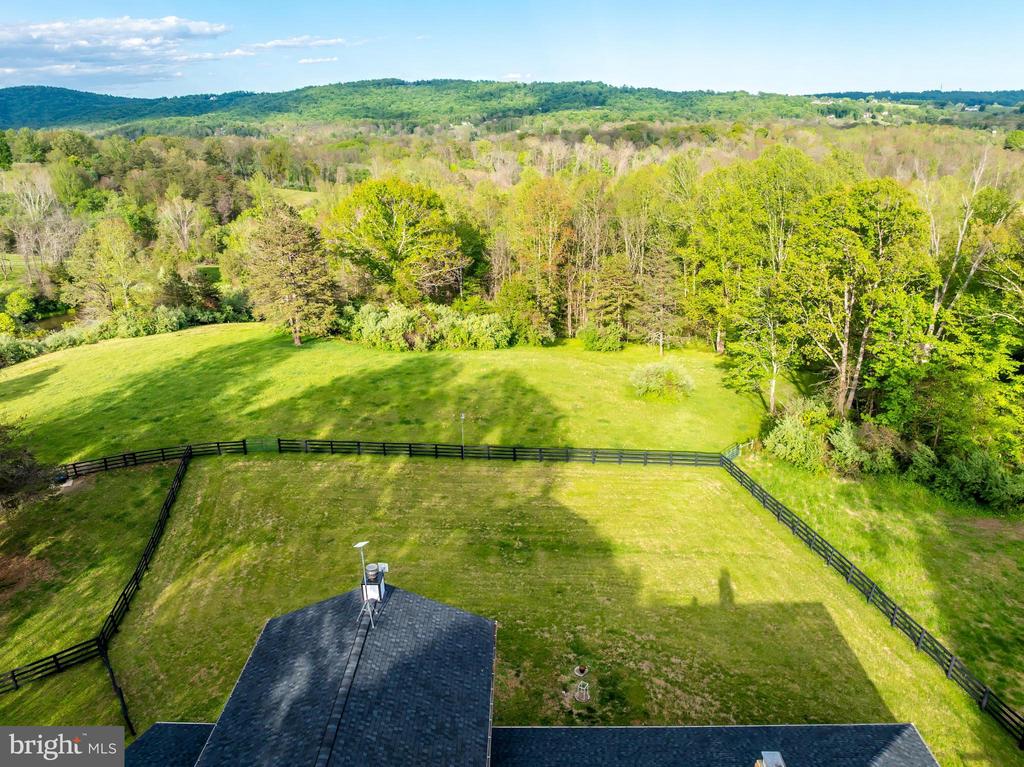 6891 WILSON RD, MARSHALL, Virginia 20115, 4 Bedrooms Bedrooms, ,3 BathroomsBathrooms,Residential,6891 WILSON RD,VAFQ2021902 MLS # VAFQ2021902