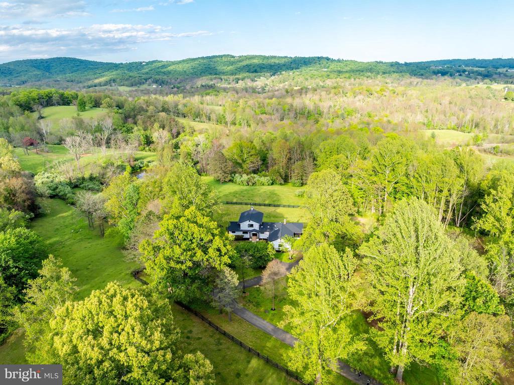 6891 WILSON RD, MARSHALL, Virginia 20115, 4 Bedrooms Bedrooms, ,3 BathroomsBathrooms,Residential,6891 WILSON RD,VAFQ2021902 MLS # VAFQ2021902
