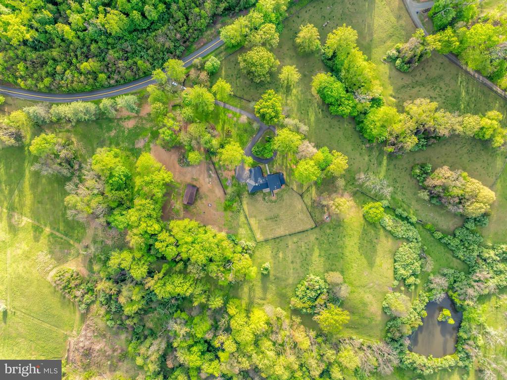 6891 WILSON RD, MARSHALL, Virginia 20115, 4 Bedrooms Bedrooms, ,3 BathroomsBathrooms,Residential,6891 WILSON RD,VAFQ2021902 MLS # VAFQ2021902