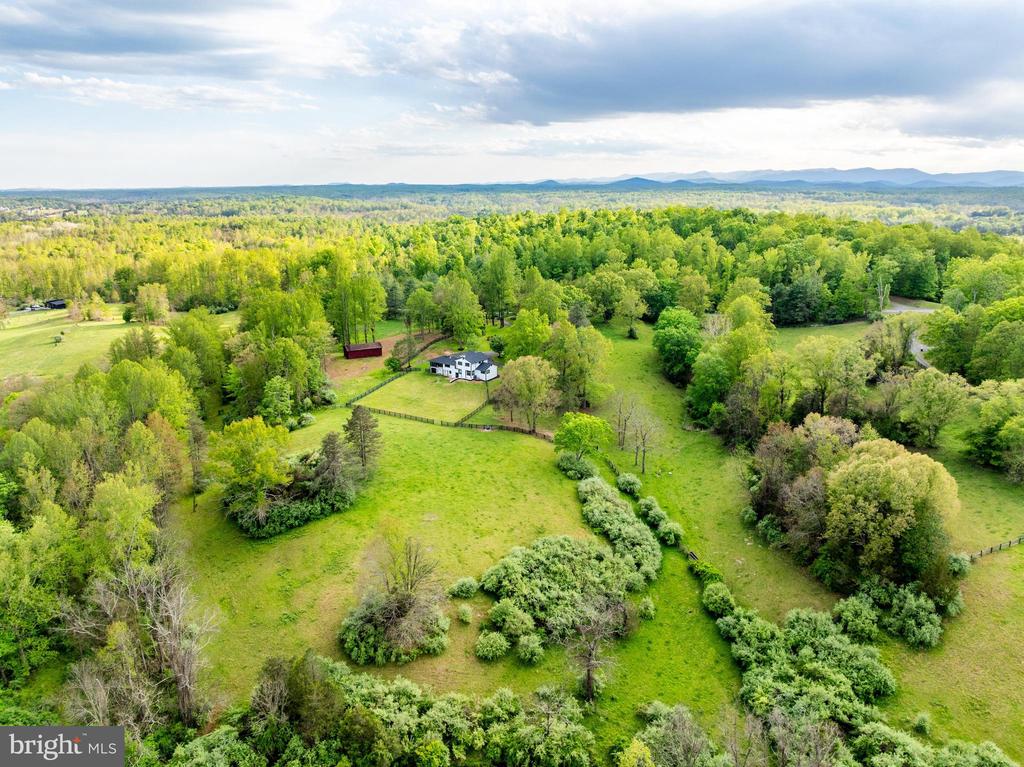 6891 WILSON RD, MARSHALL, Virginia 20115, 4 Bedrooms Bedrooms, ,3 BathroomsBathrooms,Residential,6891 WILSON RD,VAFQ2021902 MLS # VAFQ2021902