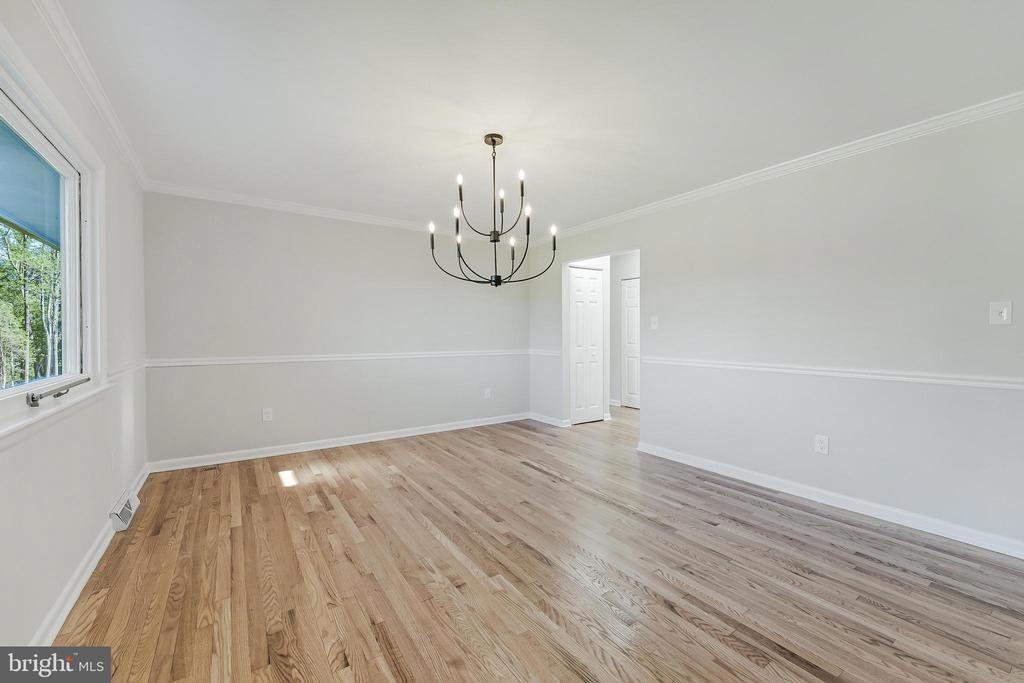 6891 WILSON RD, MARSHALL, Virginia 20115, 4 Bedrooms Bedrooms, ,3 BathroomsBathrooms,Residential,6891 WILSON RD,VAFQ2021902 MLS # VAFQ2021902