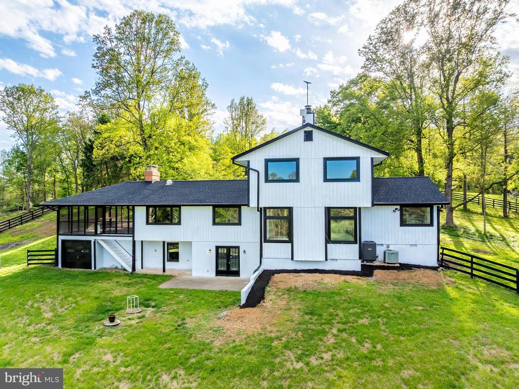 6891 WILSON RD, MARSHALL, Virginia 20115, 4 Bedrooms Bedrooms, ,3 BathroomsBathrooms,Residential,6891 WILSON RD,VAFQ2021902 MLS # VAFQ2021902
