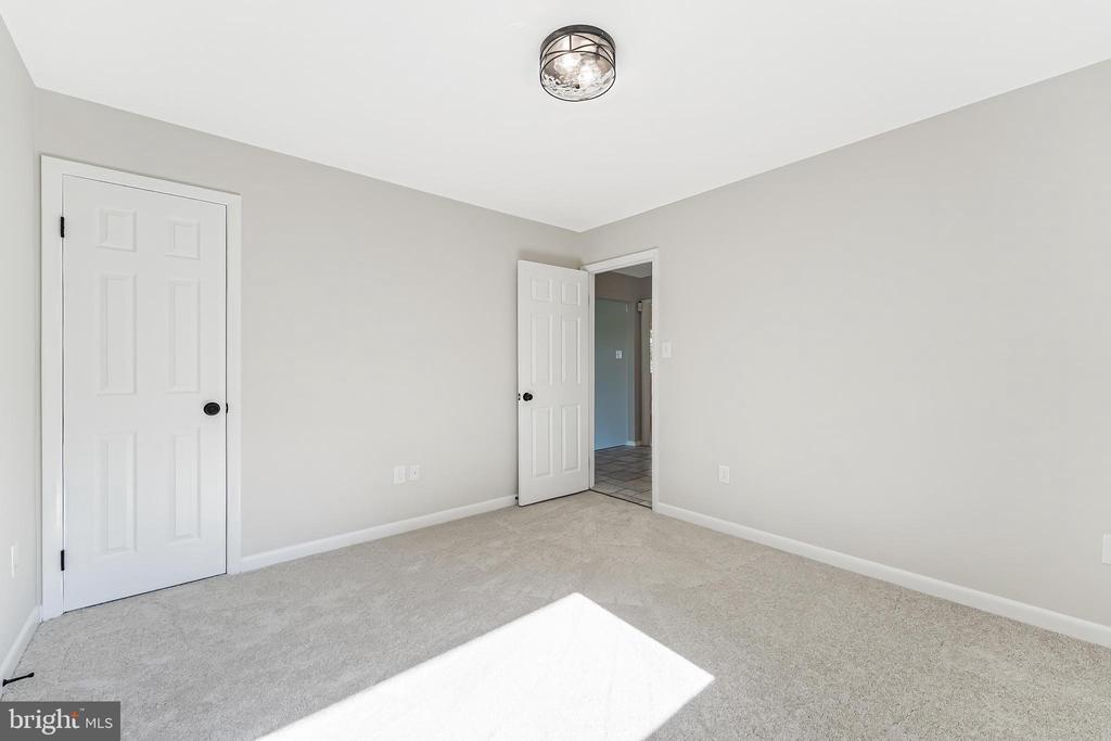 6891 WILSON RD, MARSHALL, Virginia 20115, 4 Bedrooms Bedrooms, ,3 BathroomsBathrooms,Residential,6891 WILSON RD,VAFQ2021902 MLS # VAFQ2021902
