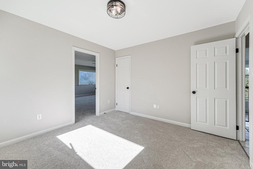 6891 WILSON RD, MARSHALL, Virginia 20115, 4 Bedrooms Bedrooms, ,3 BathroomsBathrooms,Residential,6891 WILSON RD,VAFQ2021902 MLS # VAFQ2021902