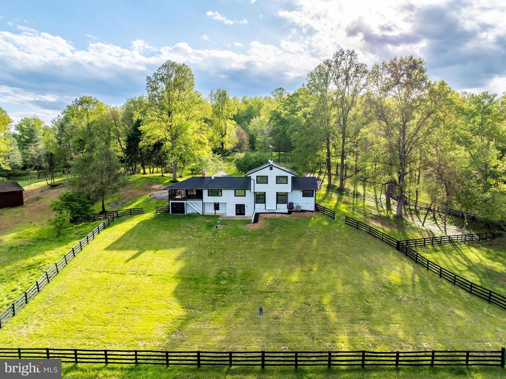 6891 WILSON RD, MARSHALL, Virginia 20115, 4 Bedrooms Bedrooms, ,3 BathroomsBathrooms,Residential,6891 WILSON RD,VAFQ2021902 MLS # VAFQ2021902
