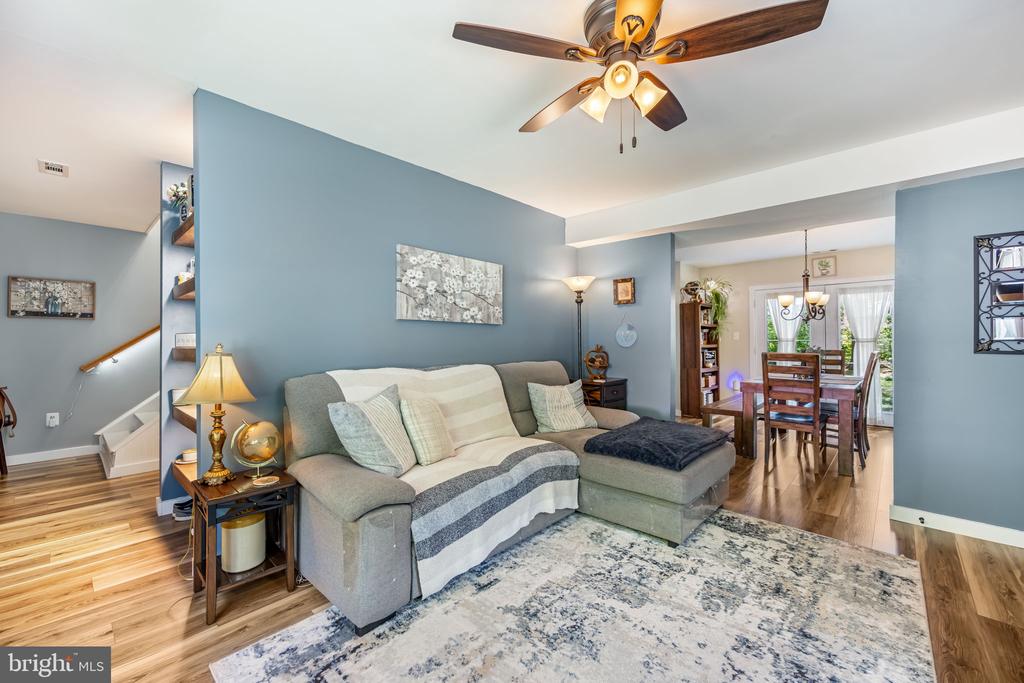 11205 CHANCELLOR MEADOWS LN, LOCUST GROVE, Virginia 22508, 3 Bedrooms Bedrooms, ,2 BathroomsBathrooms,Residential,11205 CHANCELLOR MEADOWS LN,VASP2041398 MLS # VASP2041398