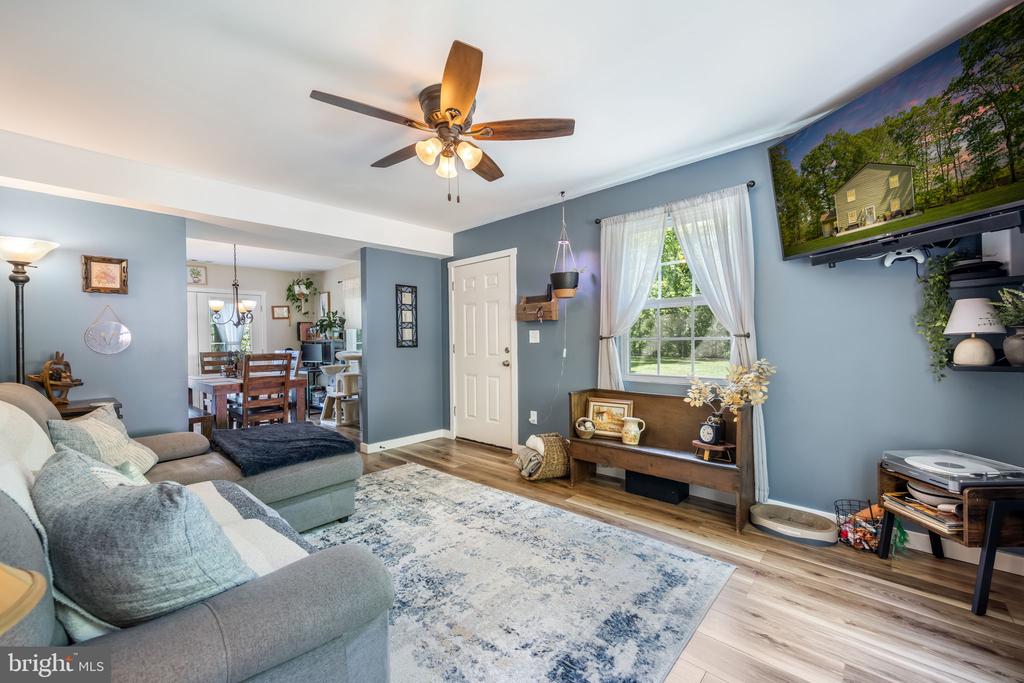 11205 CHANCELLOR MEADOWS LN, LOCUST GROVE, Virginia 22508, 3 Bedrooms Bedrooms, ,2 BathroomsBathrooms,Residential,11205 CHANCELLOR MEADOWS LN,VASP2041398 MLS # VASP2041398
