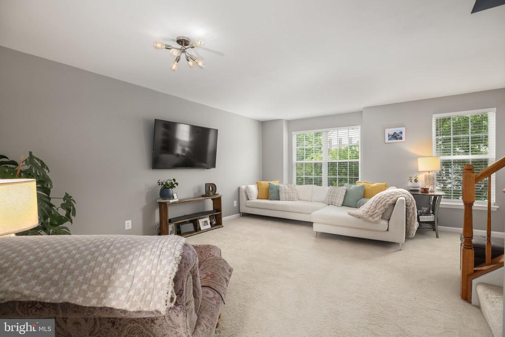 7206 FINCH LN, FREDERICKSBURG, Virginia 22407, 3 Bedrooms Bedrooms, ,2 BathroomsBathrooms,Residential,7206 FINCH LN,VASP2041658 MLS # VASP2041658