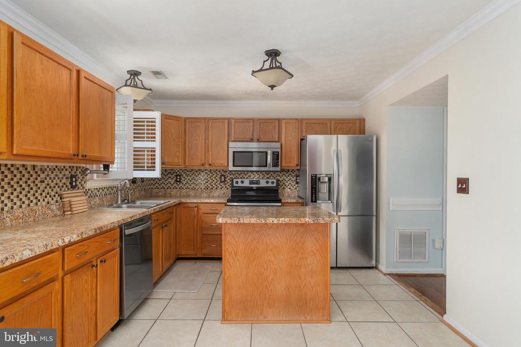4530 LEIGHANN LN, FREDERICKSBURG, Virginia 22408, 2 Bedrooms Bedrooms, ,2 BathroomsBathrooms,Residential,4530 LEIGHANN LN,VASP2041528 MLS # VASP2041528
