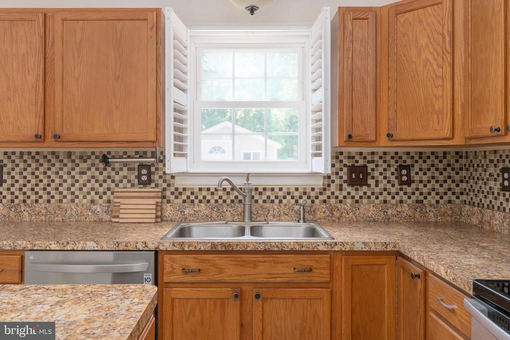 4530 LEIGHANN LN, FREDERICKSBURG, Virginia 22408, 2 Bedrooms Bedrooms, ,2 BathroomsBathrooms,Residential,4530 LEIGHANN LN,VASP2041528 MLS # VASP2041528