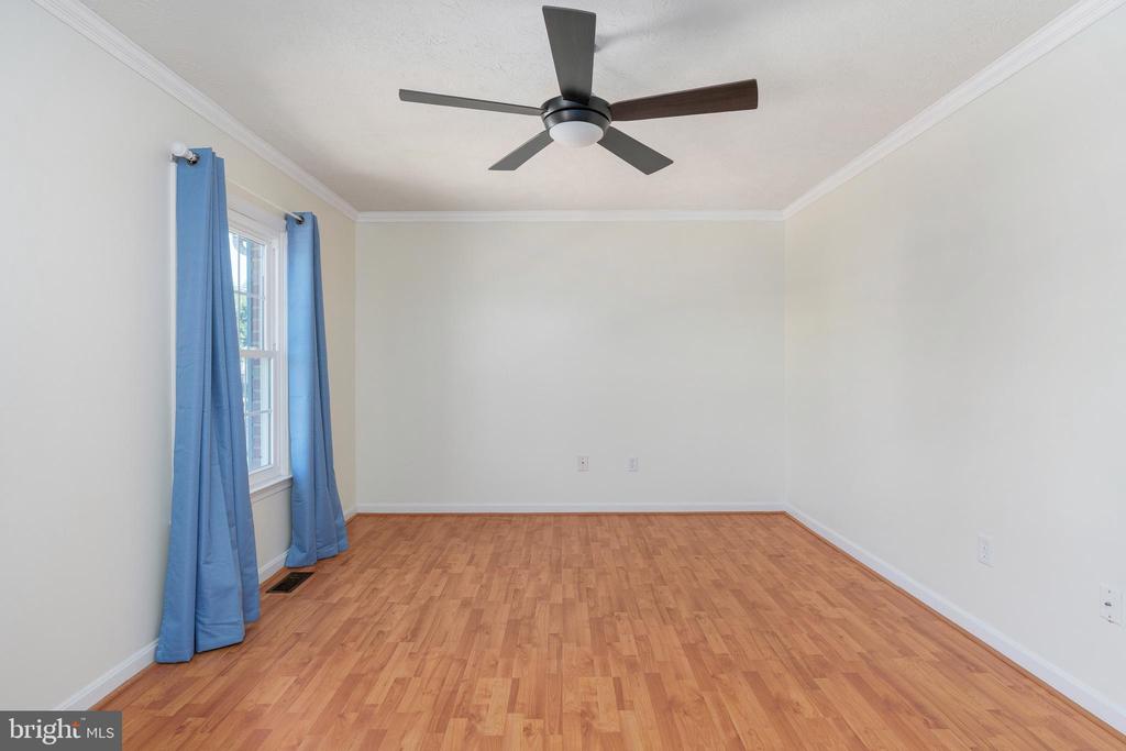 4530 LEIGHANN LN, FREDERICKSBURG, Virginia 22408, 2 Bedrooms Bedrooms, ,2 BathroomsBathrooms,Residential,4530 LEIGHANN LN,VASP2041528 MLS # VASP2041528
