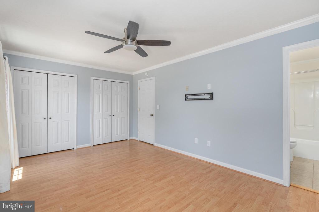 4530 LEIGHANN LN, FREDERICKSBURG, Virginia 22408, 2 Bedrooms Bedrooms, ,2 BathroomsBathrooms,Residential,4530 LEIGHANN LN,VASP2041528 MLS # VASP2041528