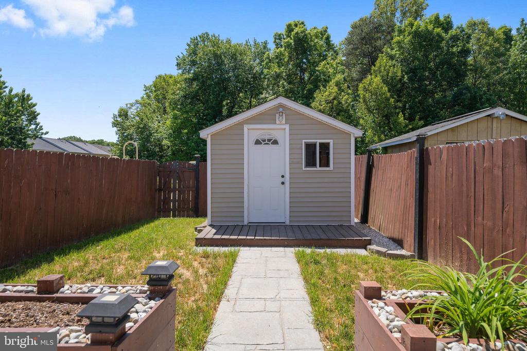 4530 LEIGHANN LN, FREDERICKSBURG, Virginia 22408, 2 Bedrooms Bedrooms, ,2 BathroomsBathrooms,Residential,4530 LEIGHANN LN,VASP2041528 MLS # VASP2041528